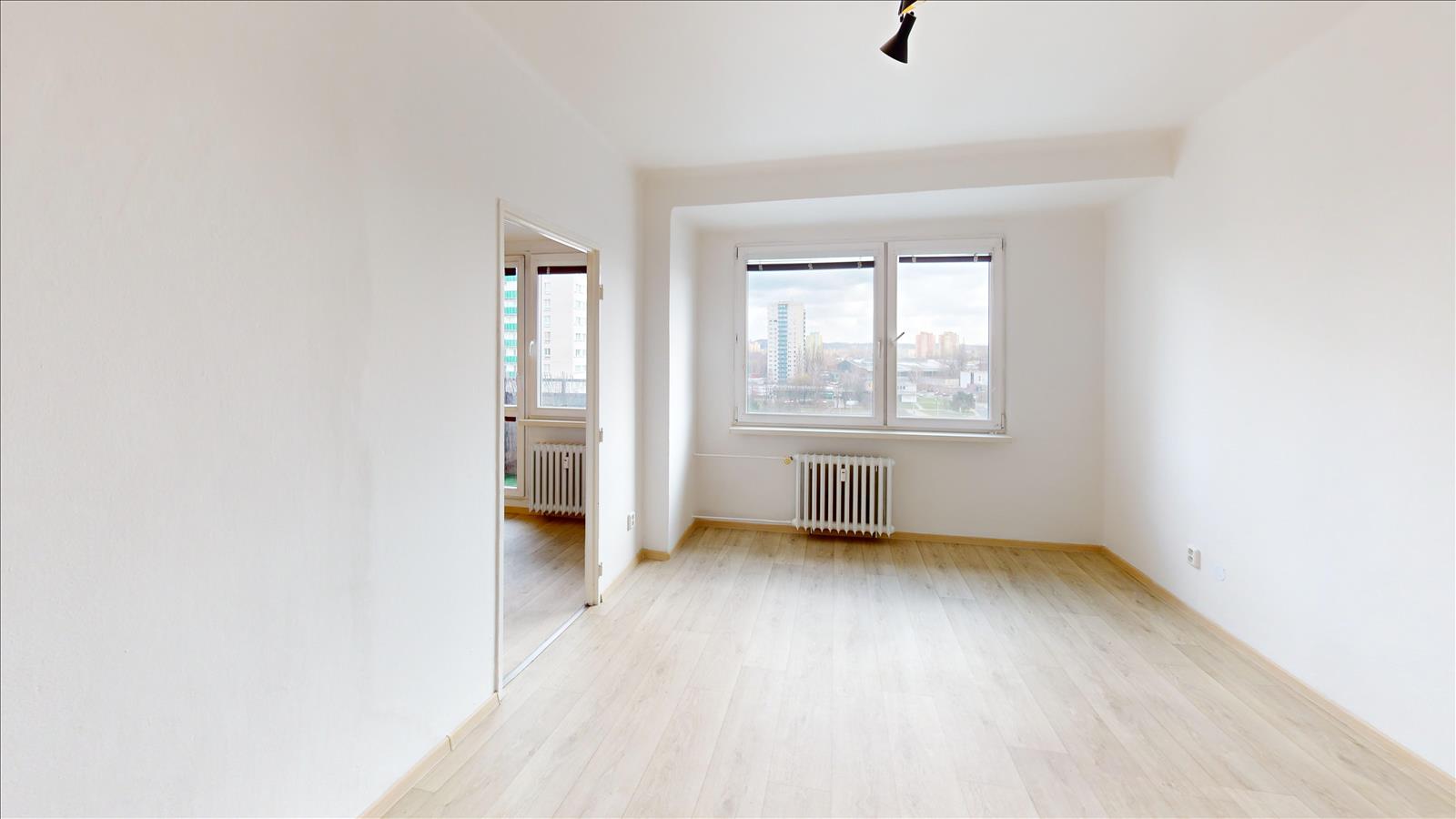 638778963769478714_24-Gen-Hrusky-Bedroom.jpg